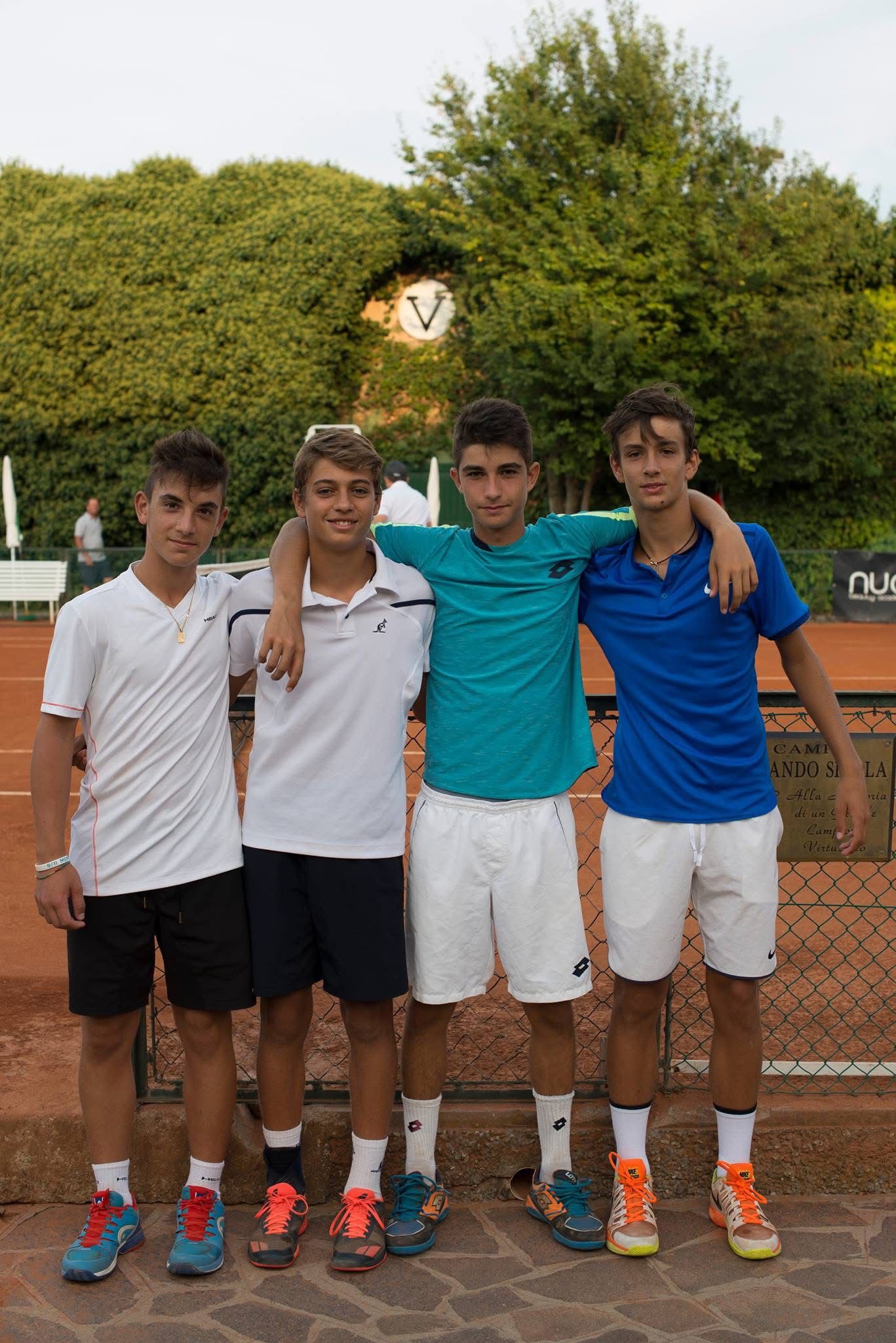 20250723_Finale_Doppio_Italiani_U14___Cobolli__secondo_da_sx__e_Musetti__ultimo_a_dx_.JPG