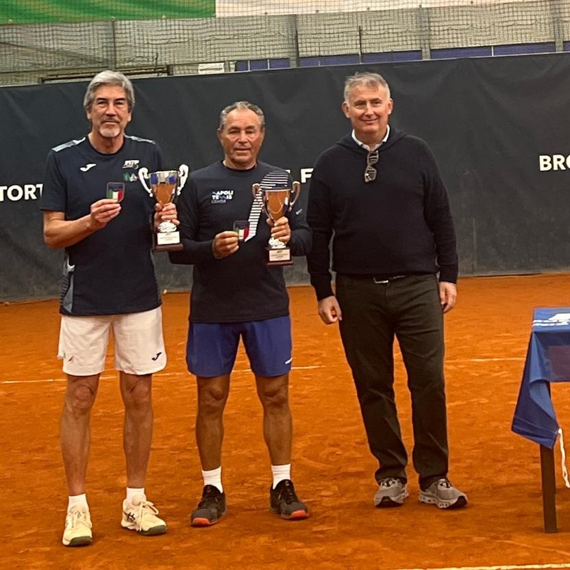La premiazione di Mussi (a sinistra)