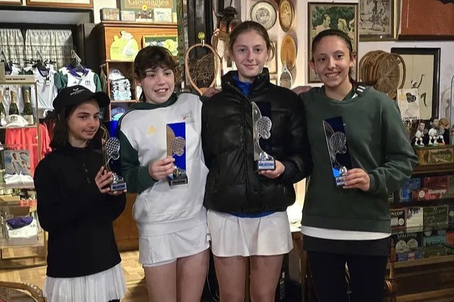 La premiazione del doppio under 14 femminile