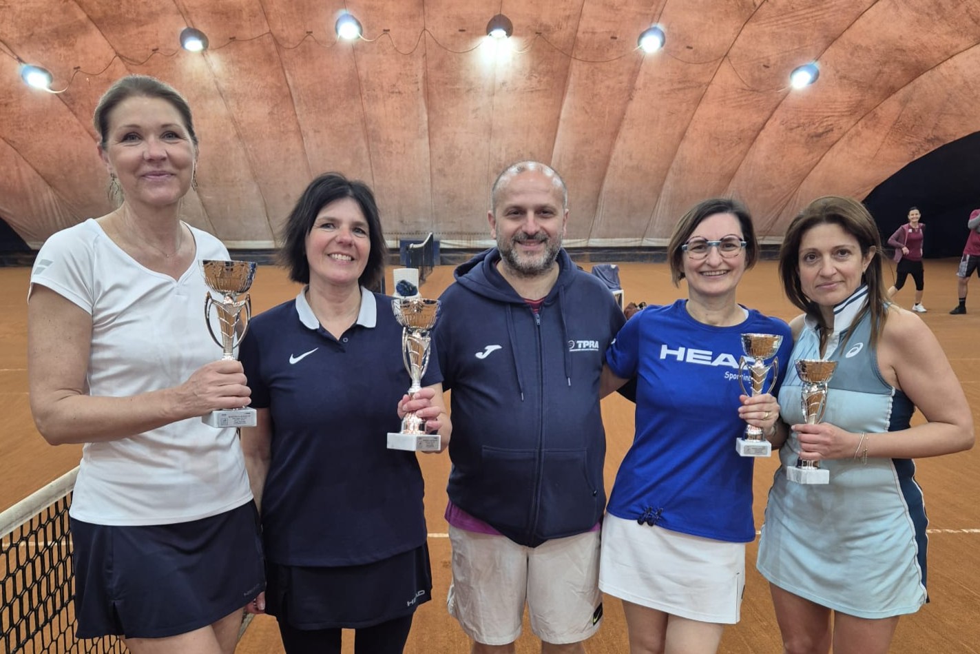 La premiazione del doppio Limit 60 femminile