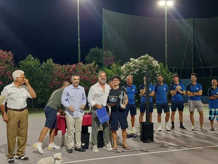 Nicola Bocchieri premiato per la vittoria nella sezione di Terza categoria Racugno 2026
