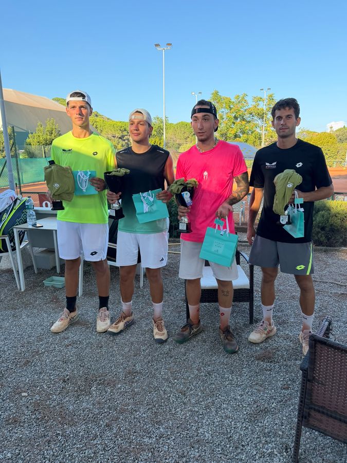 Il torneo Open al Tc Porto Azzurro vincono Mencarelli e Cossari