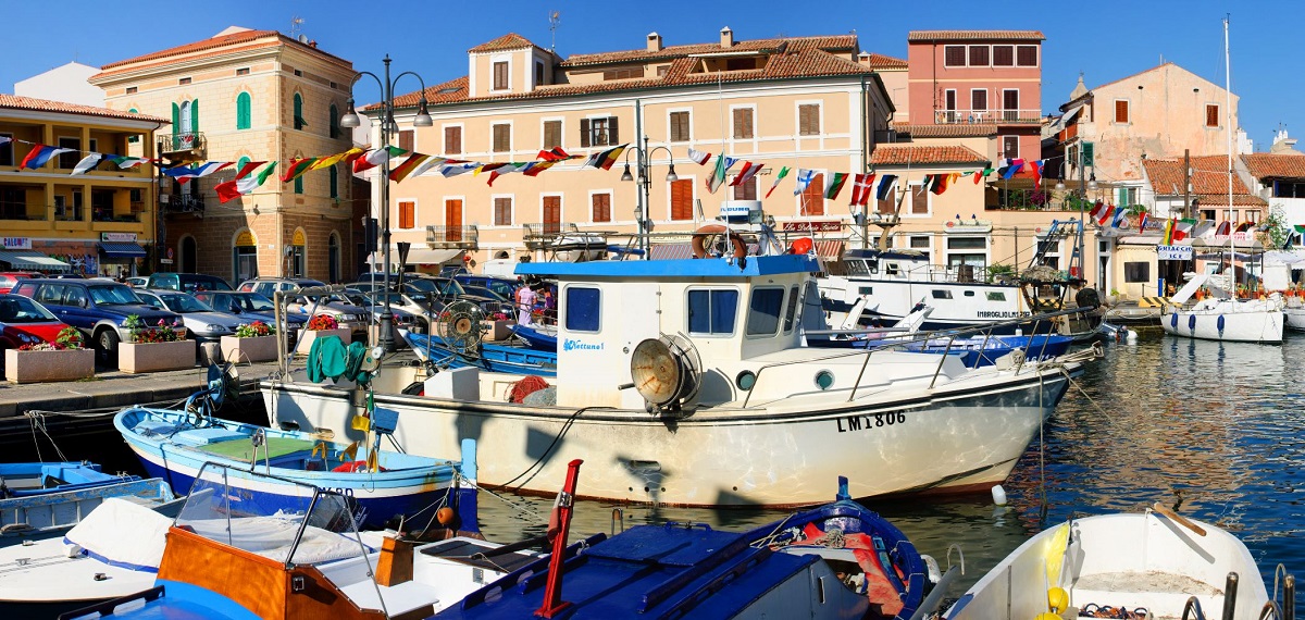 Centro di La Maddalena (Foto Sergio Boccardo)