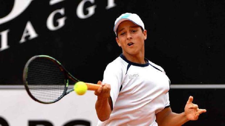 Luciano Darderi