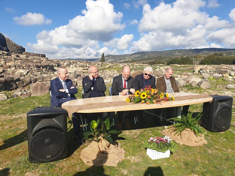 Da sinistra: Giuseppe Macciotta, Emanuele Lilliu, Angelo Binaghi, Nicola Pietrangeli e Corrado Barazzutti