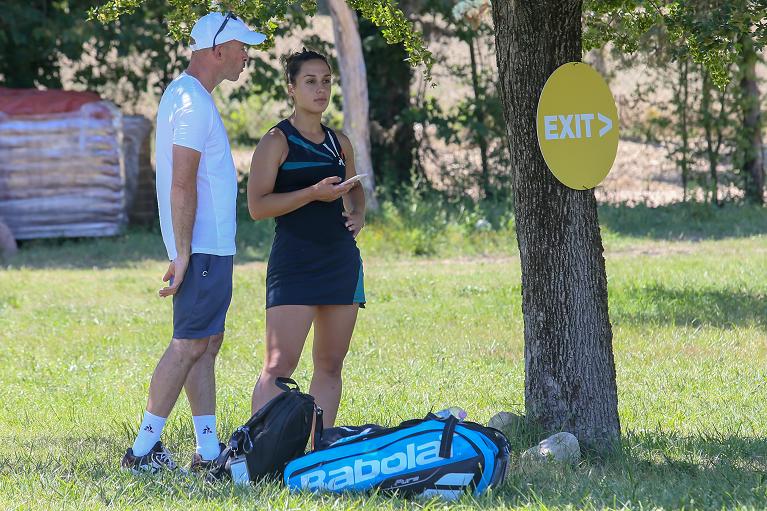 Martina Trevisan dopo il ritiro nella finale degli Assoluti e Todi (foto Sposito)
