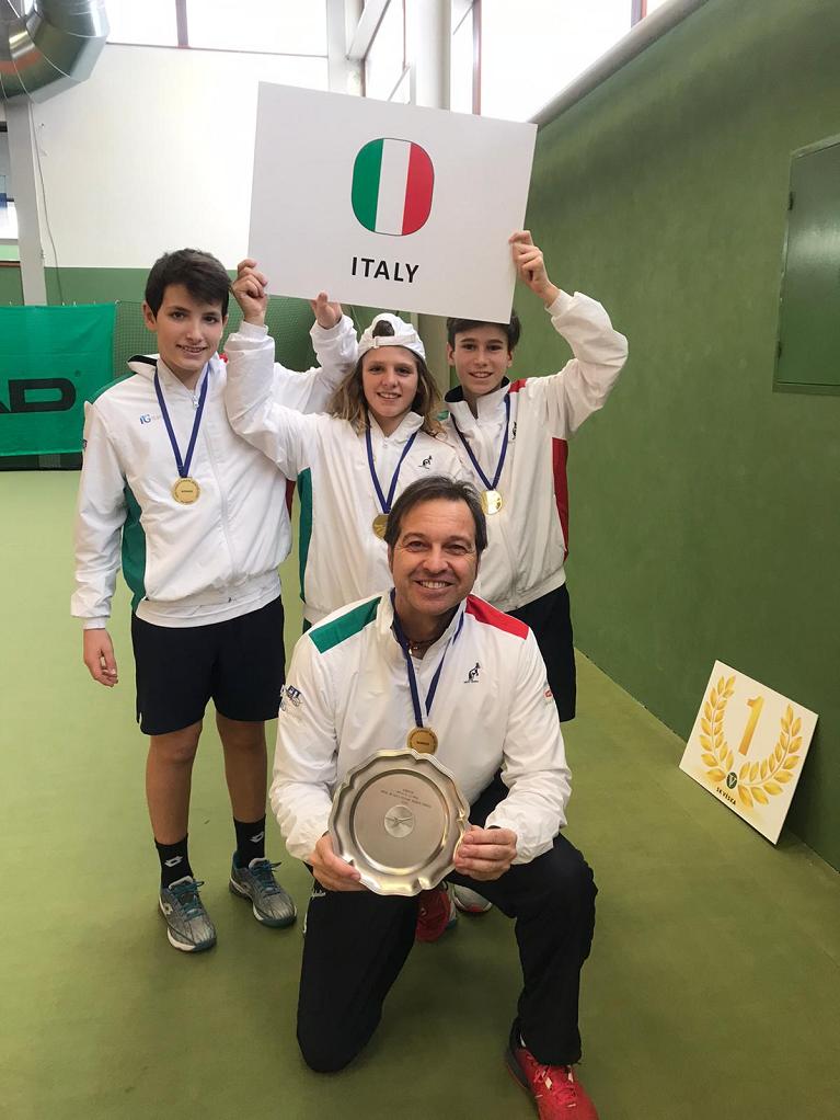 La Nazionale azzurra under 12 festeggia il successo in Winter Cup