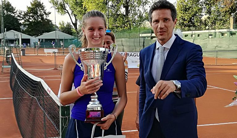 La premiazione di Penelope Ronchi