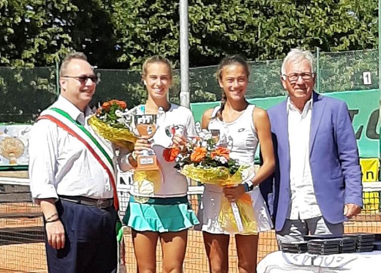 Premiazione degli under 14 ai campionati italiani juniores