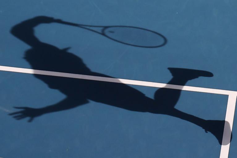 L'ombra di un giocatore in elevazione