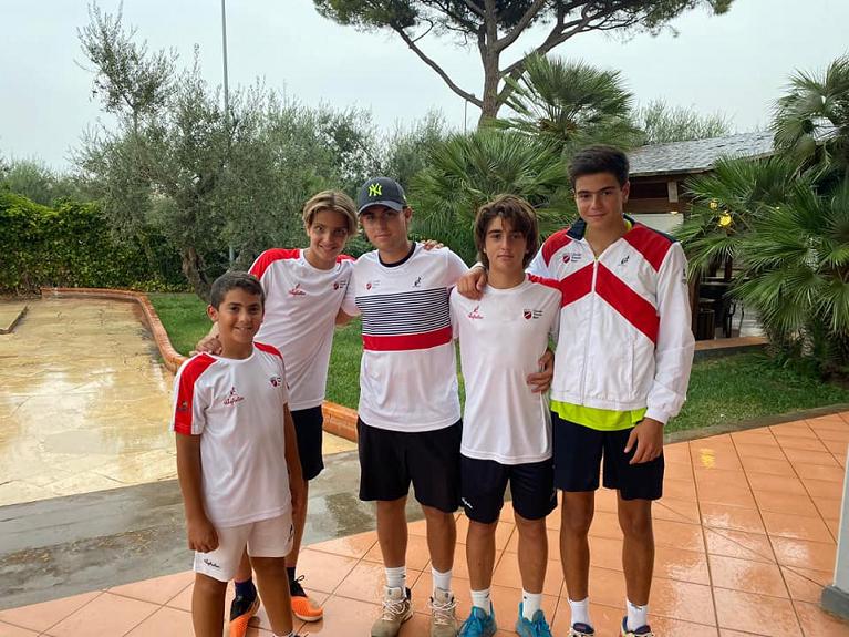 La formazione del CT Bari under 14 capitanata da Alessandro Gallo