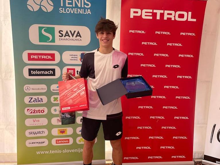 Lorenzo Angelini vince titolo Junior Tour Maribor