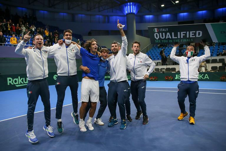 Davis Cup: gli azzurri Festeggiano la qualificazione alle Finals (foto Sposito)