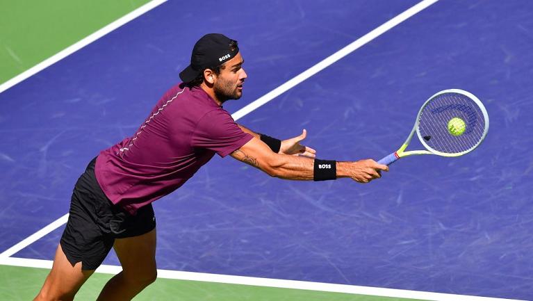 Un recupero di diritto di Matteo Berrettini (foto Getty Images)