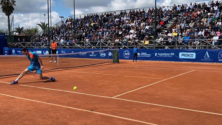 Il campo centrale del circolo tennis Hugo Simmen Barletta
