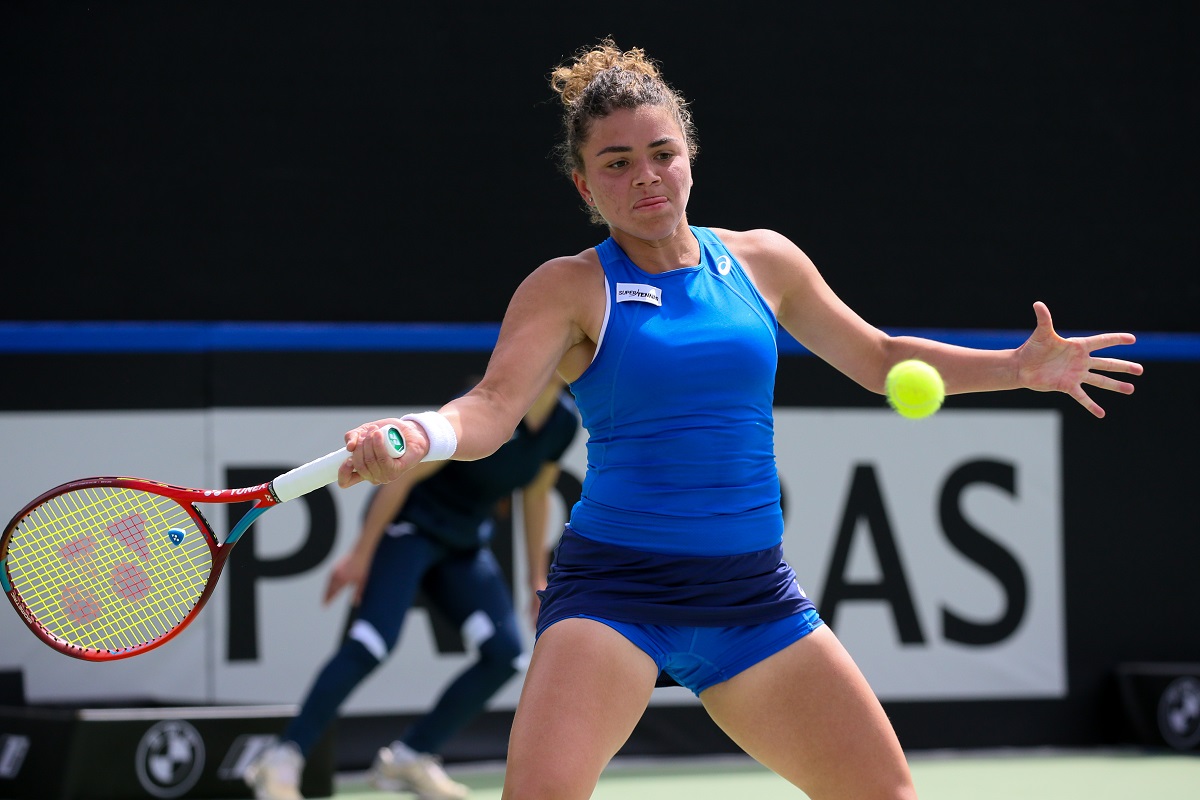 Paolini simonei secund halep wta turul turneului este