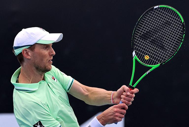 Andreas Seppi Colpisce di rovescio (foto Getty Images)