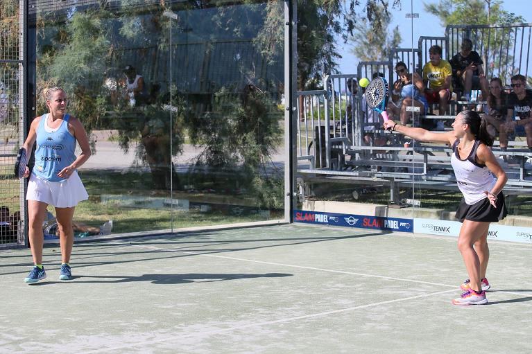 Chiara Pappacena e Giulia Sussarello al Sun Padel Rimini (foto Sposito)