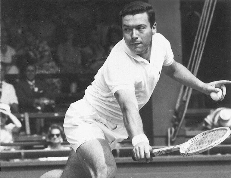 Nicola Pietrangeli ha il record mondiale di partite giocate in Coppa Davis: ben 164, 120 delle quali vinte