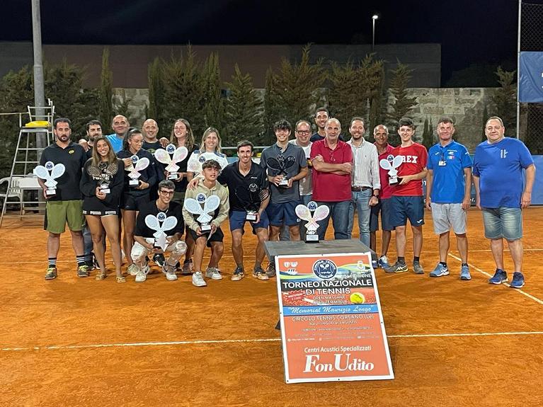 Le premiazioni sul campo del CT Corsano