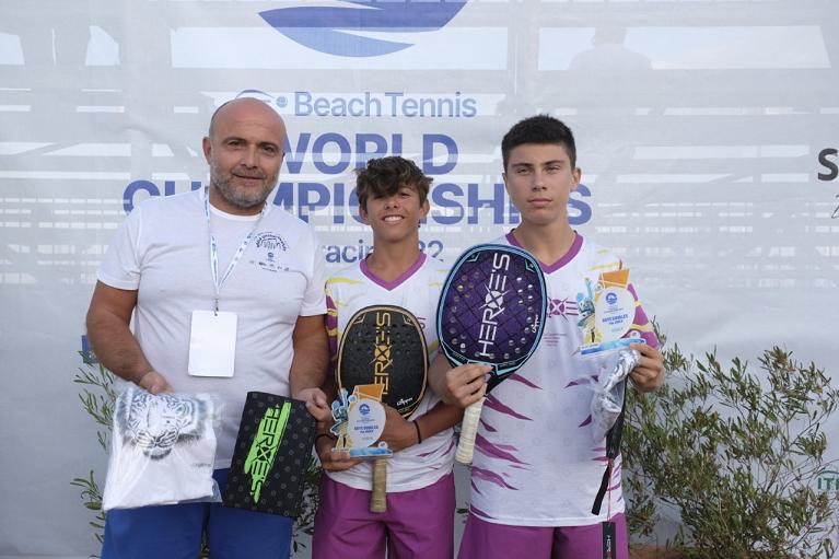 Davide Cavalieri e Nicola De Siena campioni di Doppio Maschile U14 ai Mondiali di Terracina