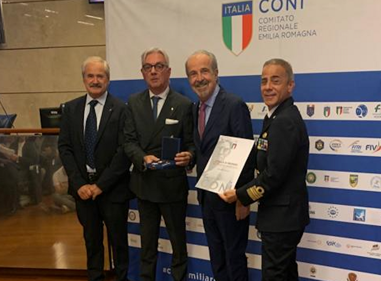 Gilberto Fantini premiato dal CONI presso il Palazzo della Regione Emilia-Romagna