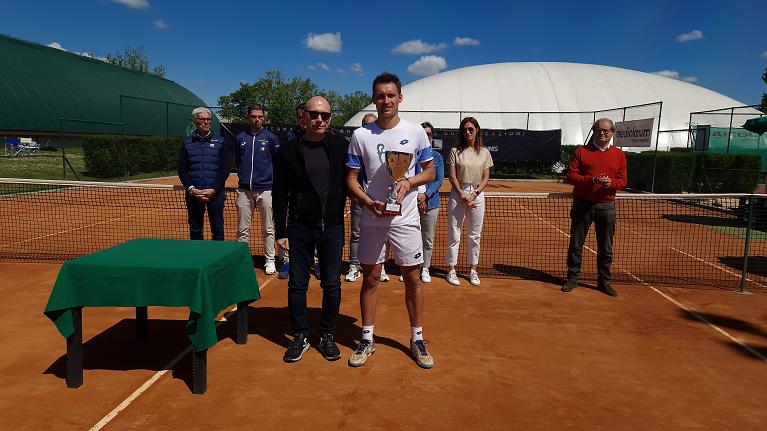 Julian Ocleppo premiato al CERE 1967