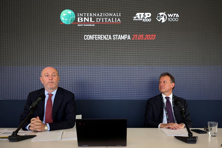 Angelo Binaghi e Vito Cozzoli alla conferenza stampa di chiusura degli Internazionali BNL d'Italia 2023 (foto Sposito)