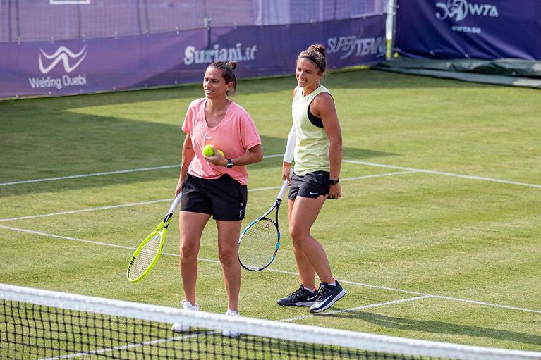 Sara Errani (destra) e Roberta Vinci