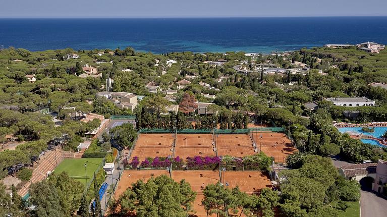 I campi in terra battuta dell'ASD Forte Village Sports Academy