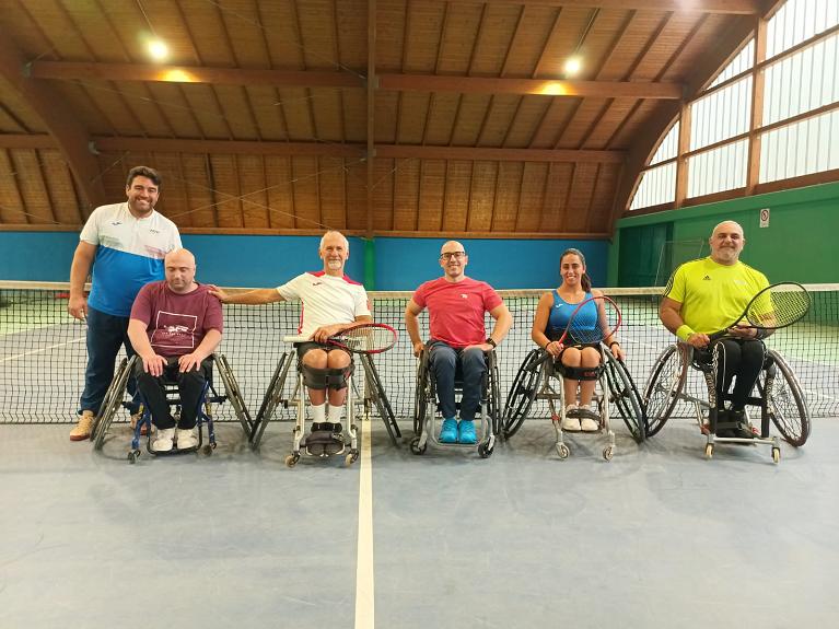 Wheelchair tennis in stage