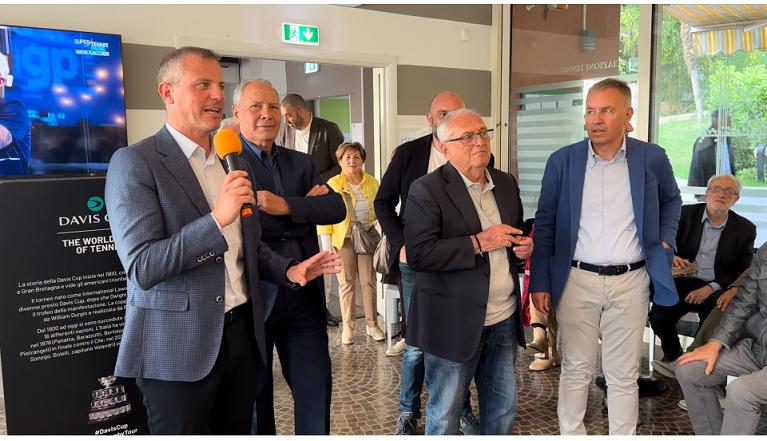La Coppa in mostra a Campobasso