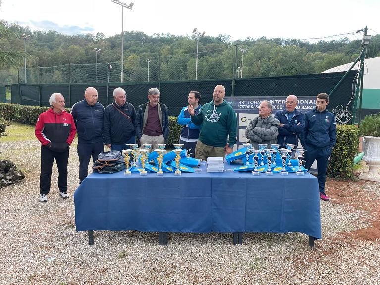 Tavolo premiazioni circuito giovanile Mauro Sabatini