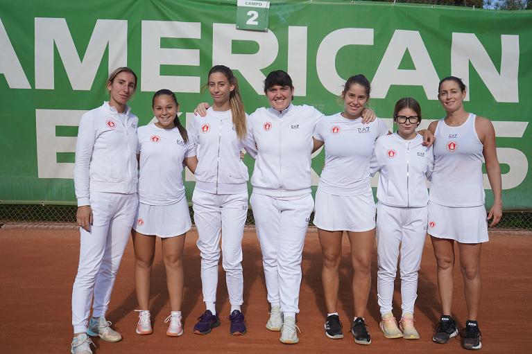 La squadra femminile del Circolo Tennis Eur (Foto Pietro Corso)