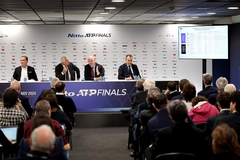 Conferenza conclusiva Nitto ATP Finals 2024: da sinistra il Presidente della Regione Piemonte Alberto Cirio, il Ministro per lo Sport e i Giovani Andrea Abodi, il Presidente della FITP Angelo Binaghi ed il Sindaco di Torino Stefano Lo Russo (foto Sposito/FITP)