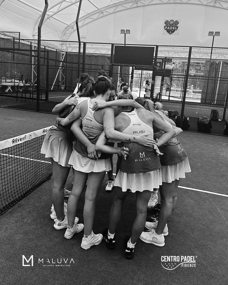Grande gruppo per il Maluva Centro Padel Firenze femminile
