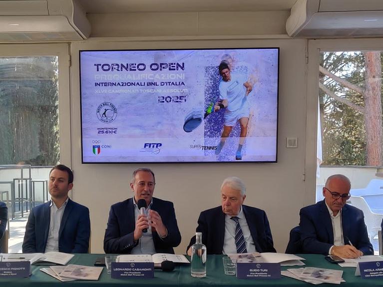 La carica dei 900 al Match Ball Firenze