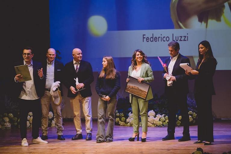 Anna Nerelli vince il premio Federico Luzzi
