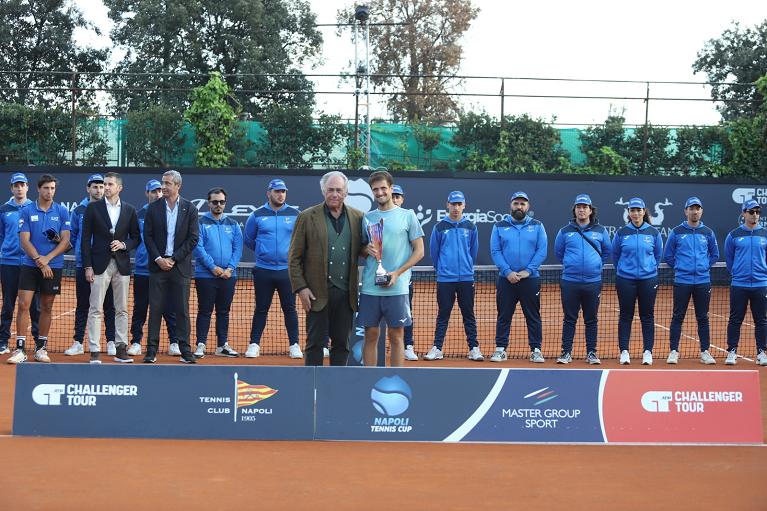 Un momento della premiazione finale del Challenger 125 a Napoli
