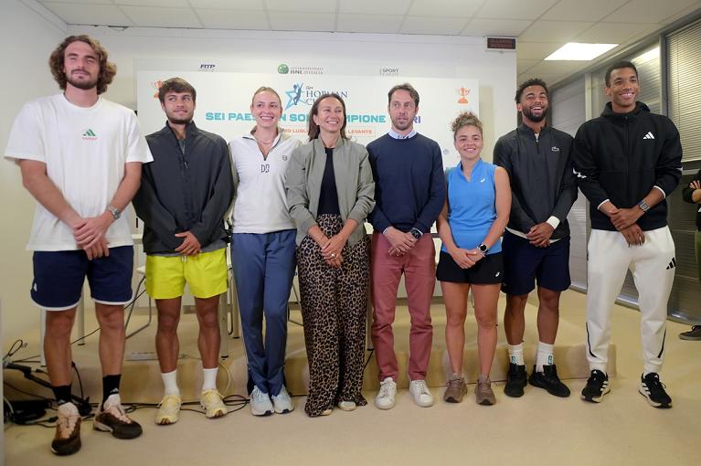 Stefanos Tsitsipas, Flavio Cobolli, Donna Vekic, Iva Majoli, Paolo Lorenzi, Jasmine Paolini, Arthur Fils e Felix Auger-Aliassime (FITP)