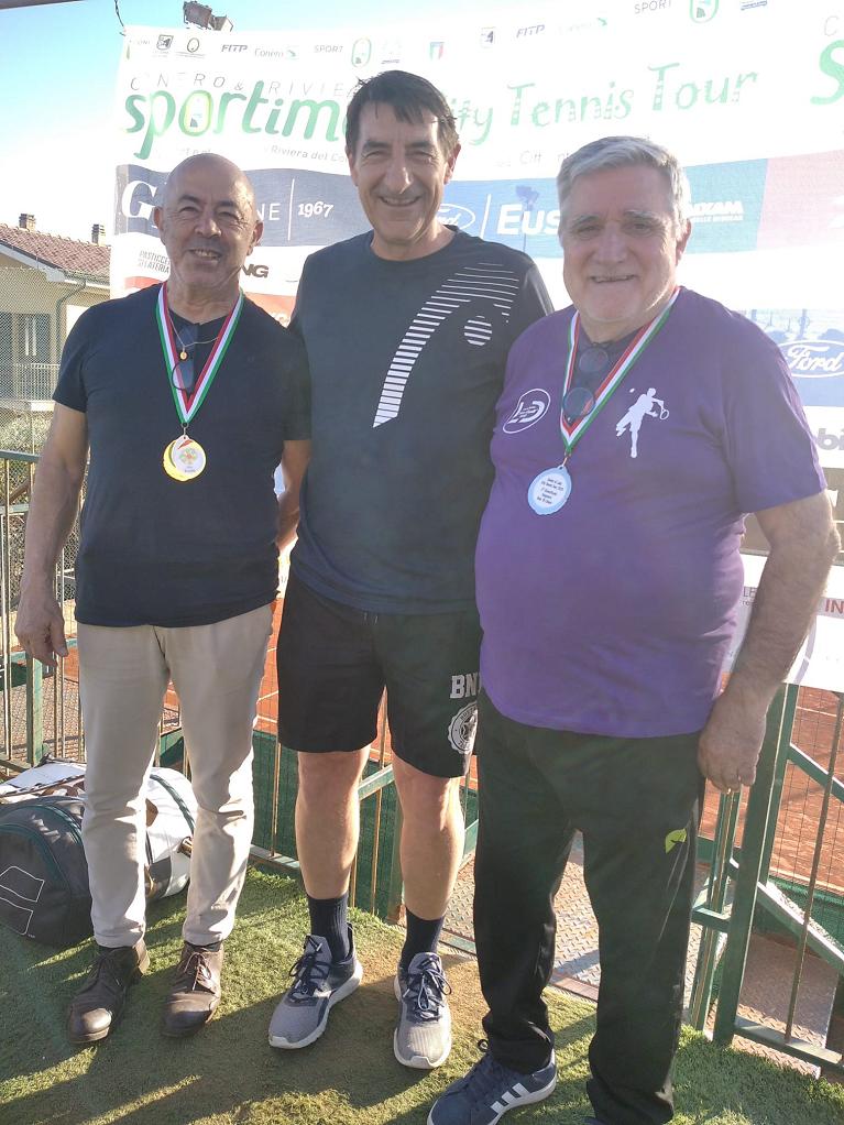 I vincitori premiati dal presidente FITP Marche Andrea Bolognesi
