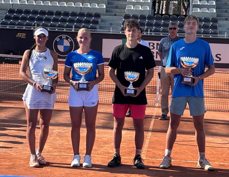 Vincitori e finalisti agli Internazionali d'Italia Under 16. Da sinistra: Oliwia Sybicka, Felitsata Dorofeeva-Rybas, Jan Urbanski e Jan Skrzynski