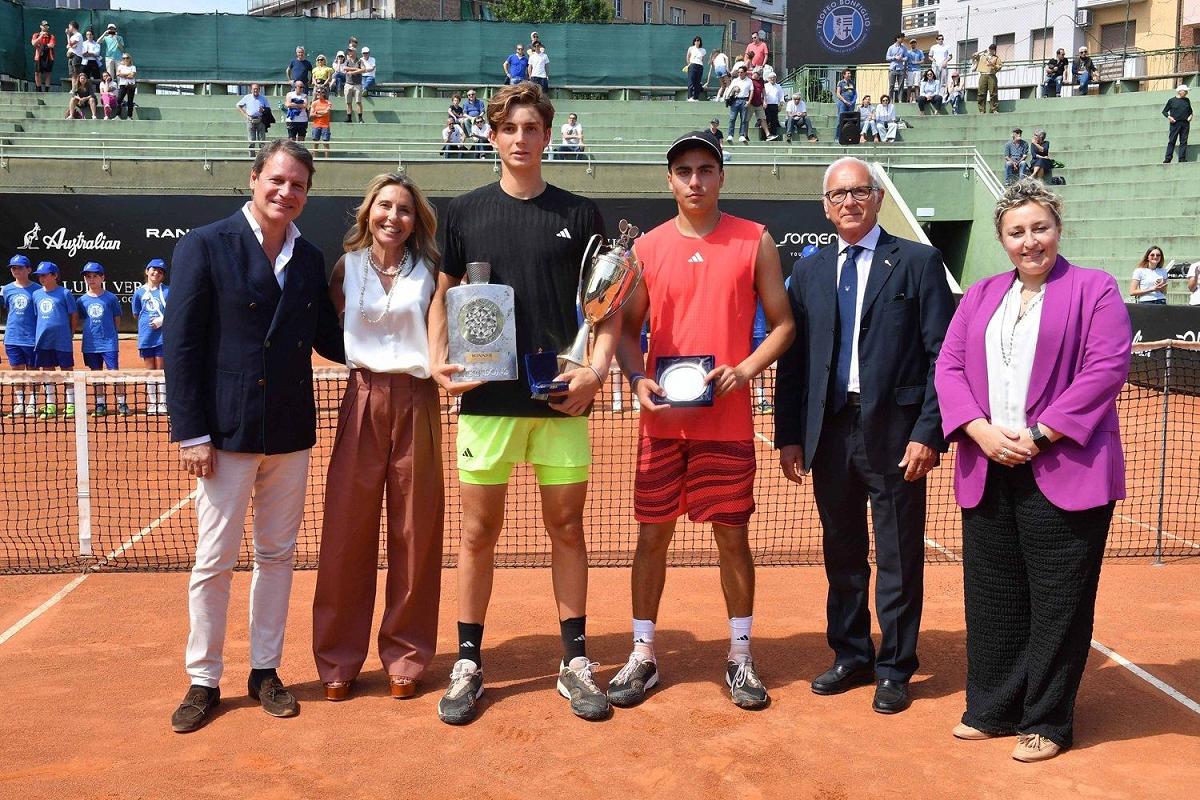 La premiazione del Trofeo Bonfiglio 2025, vinto da Jacopo Vasamì su Ivan Ivanov (foto Francesco Panunzio)