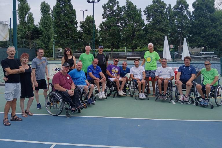 20250710_wheelchair_flora_25_gruppo.jpg