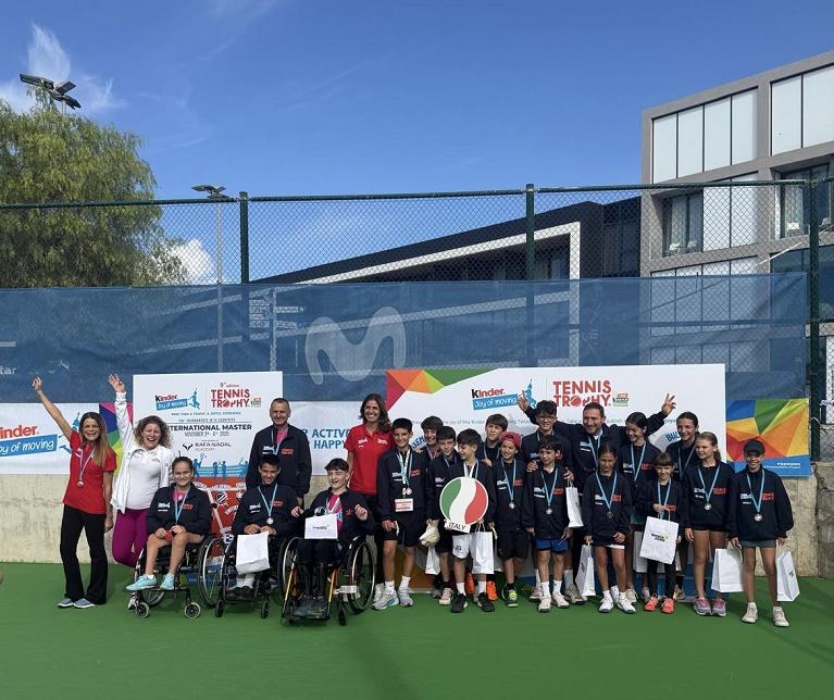 I partecipanti al Master Kinder Joy of Moving Tennis Trophy 2025 alla Rafael Nadal Academy di Manacor