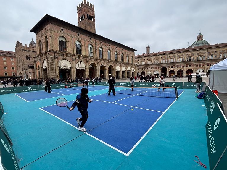 20251121_Tennis_in_Piazza_Bologna_2025_2.jpg