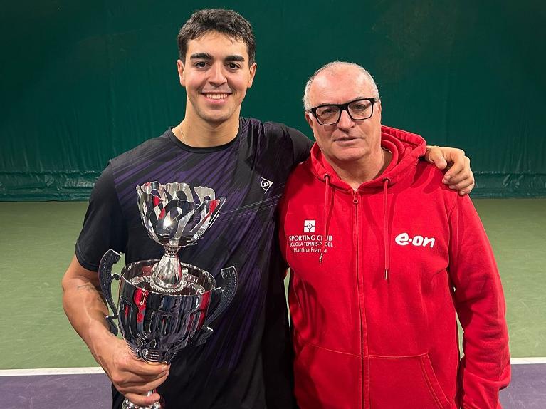Pierluigi Basile e Angelo Sforza, direttore della scuola tennis di Martina Franca