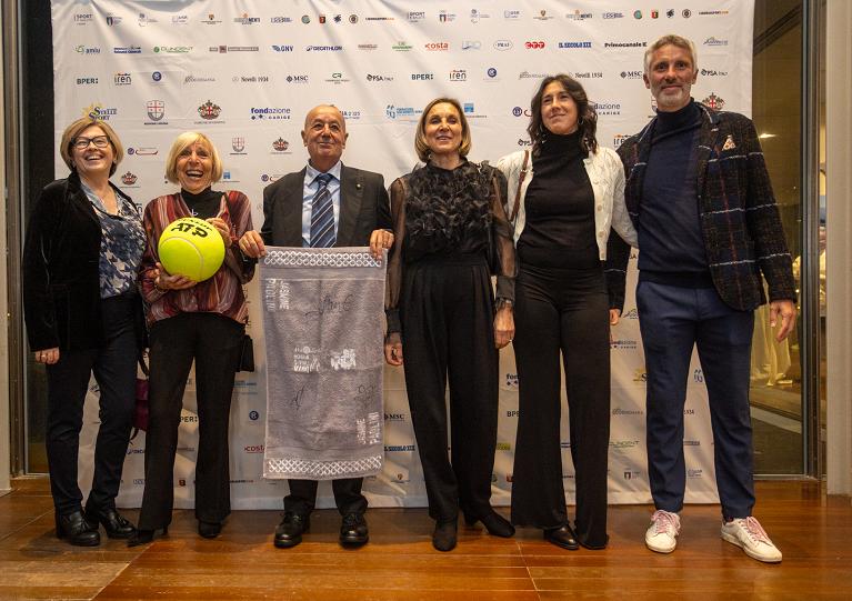 Cimeli Fitp all'asta delle Stelle per sostenere la Gigi Ghirotti