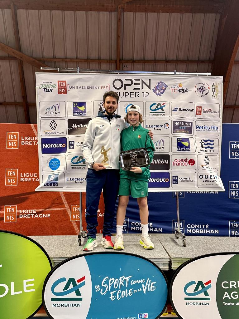 Enrico Sesti con il maestro Andrea Della Giovanna