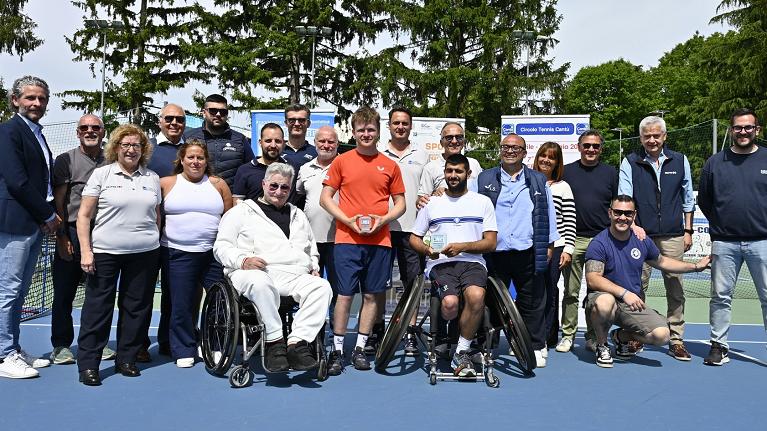 La premiazione del singolare maschile Open (foto Dino Merio)
